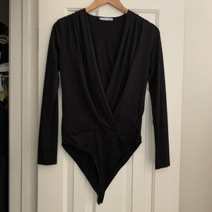 Zara black long sleeves deep V neck Size S